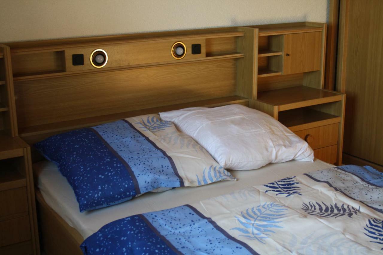 Ferienhaus Cilla Beltheim Екстериор снимка