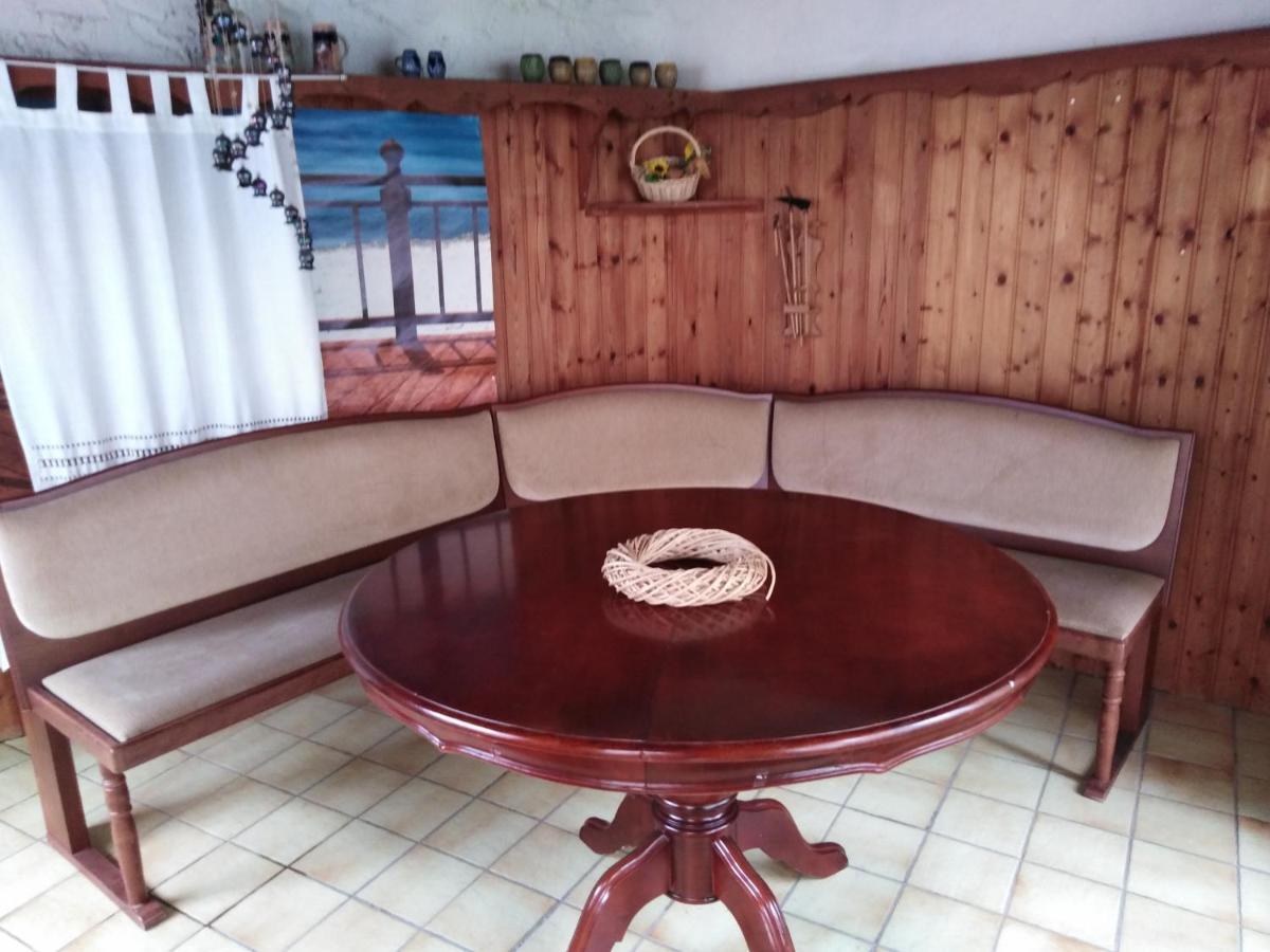 Ferienhaus Cilla Beltheim Екстериор снимка